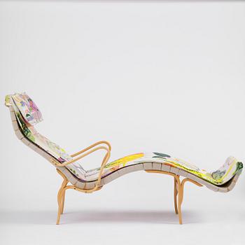 Bruno Mathsson, a "Pernilla 3" lounge chair, Firma Karl Mathsson, Värnamo, Sweden, 1940s.