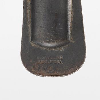 Sabre Swedish, 1893 pattern for cavalry officer with scabbard.
