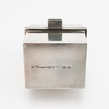 A Swedish 20th century set of two sterling silver boxes mark of Lars Håkansson Malmö 1983 and 1998 weight 210 grams.