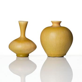 Berndt Friberg, a set of four stoneware vases and two bowls, Gustavsberg Studio 1962-74.