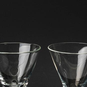 VINGLAS, SNAPSGLAS samt VATTENGLAS, 7+13+6=26 delar, "Enhörna", IKEA:s 1700-talserie, 1994.