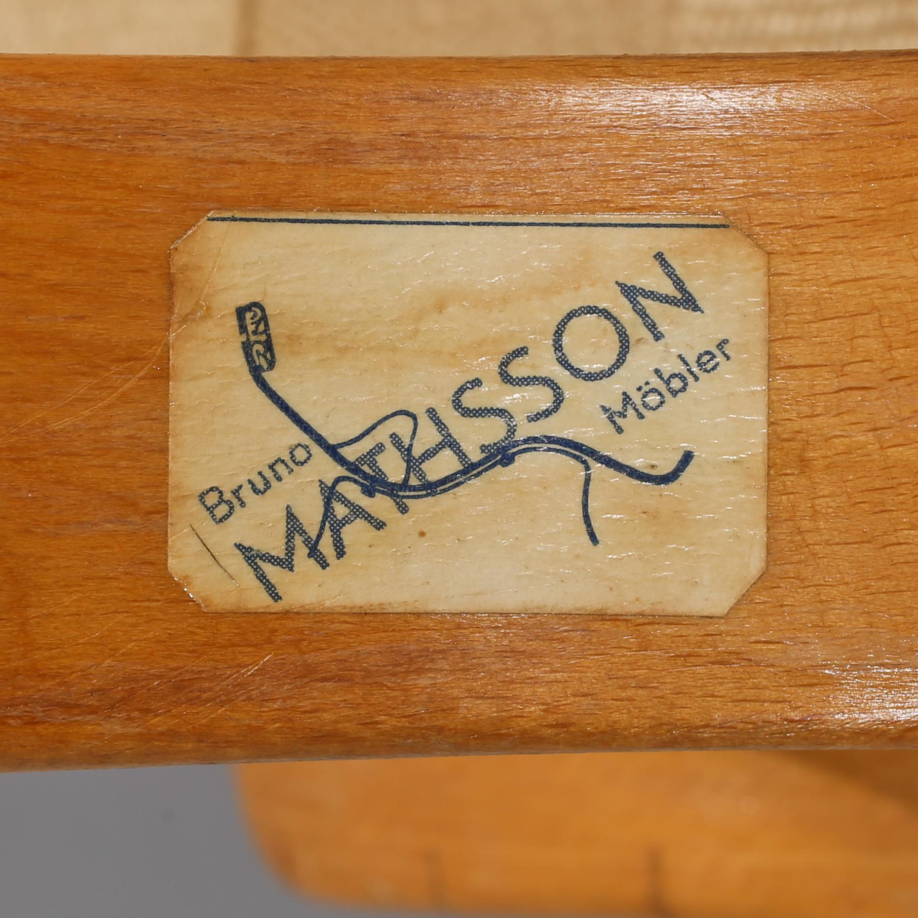 FÅTÖLJ, "Pernilla", Bruno Mathsson, Firma Karl Mathsson, omkring 1900-talets mitt.