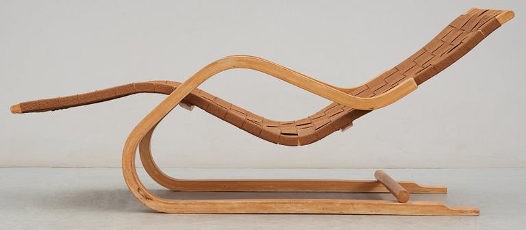 An Alvar Aalto lounge chair, model 39, probably by Artek, Finland 1940's-50's.