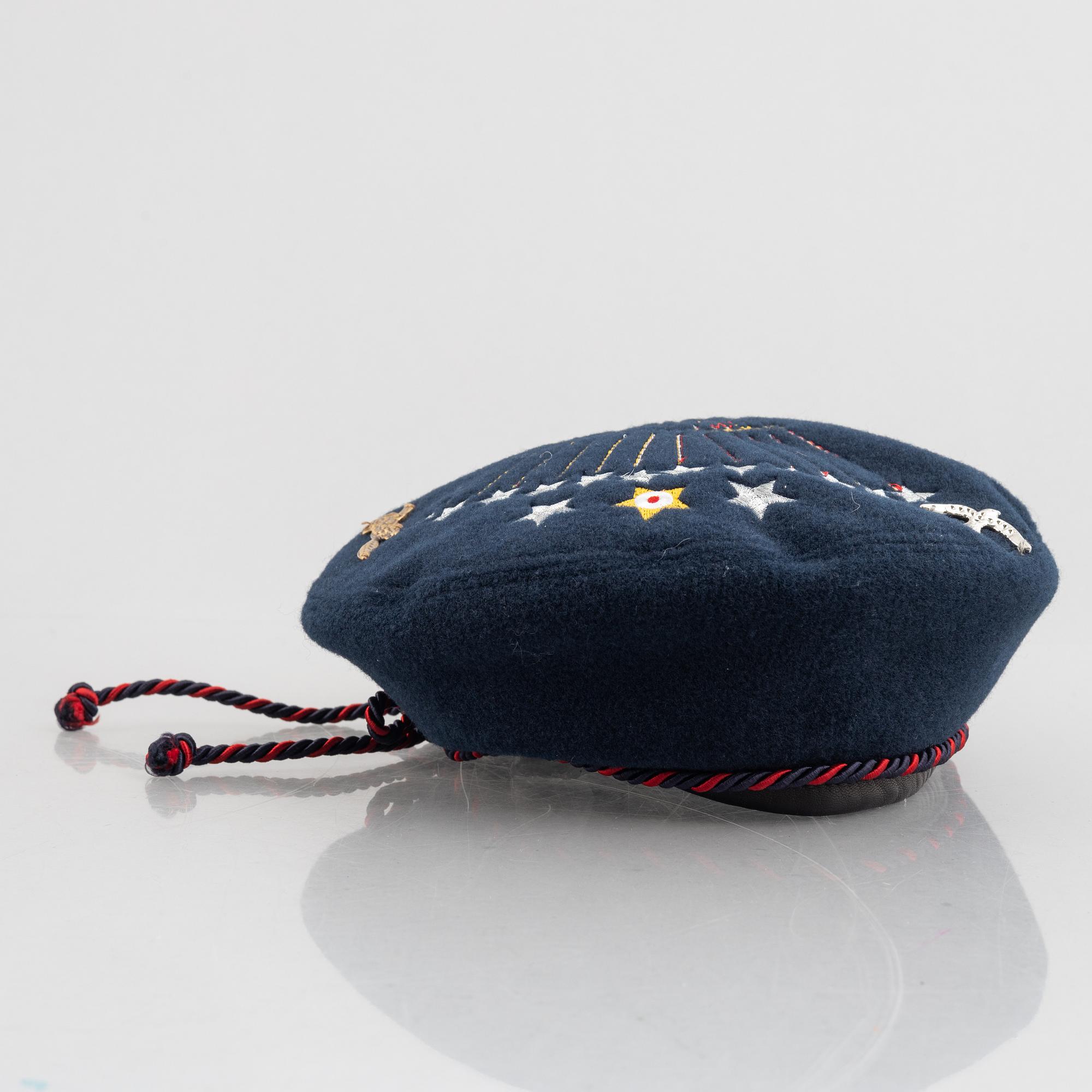 Gucci, Beret.