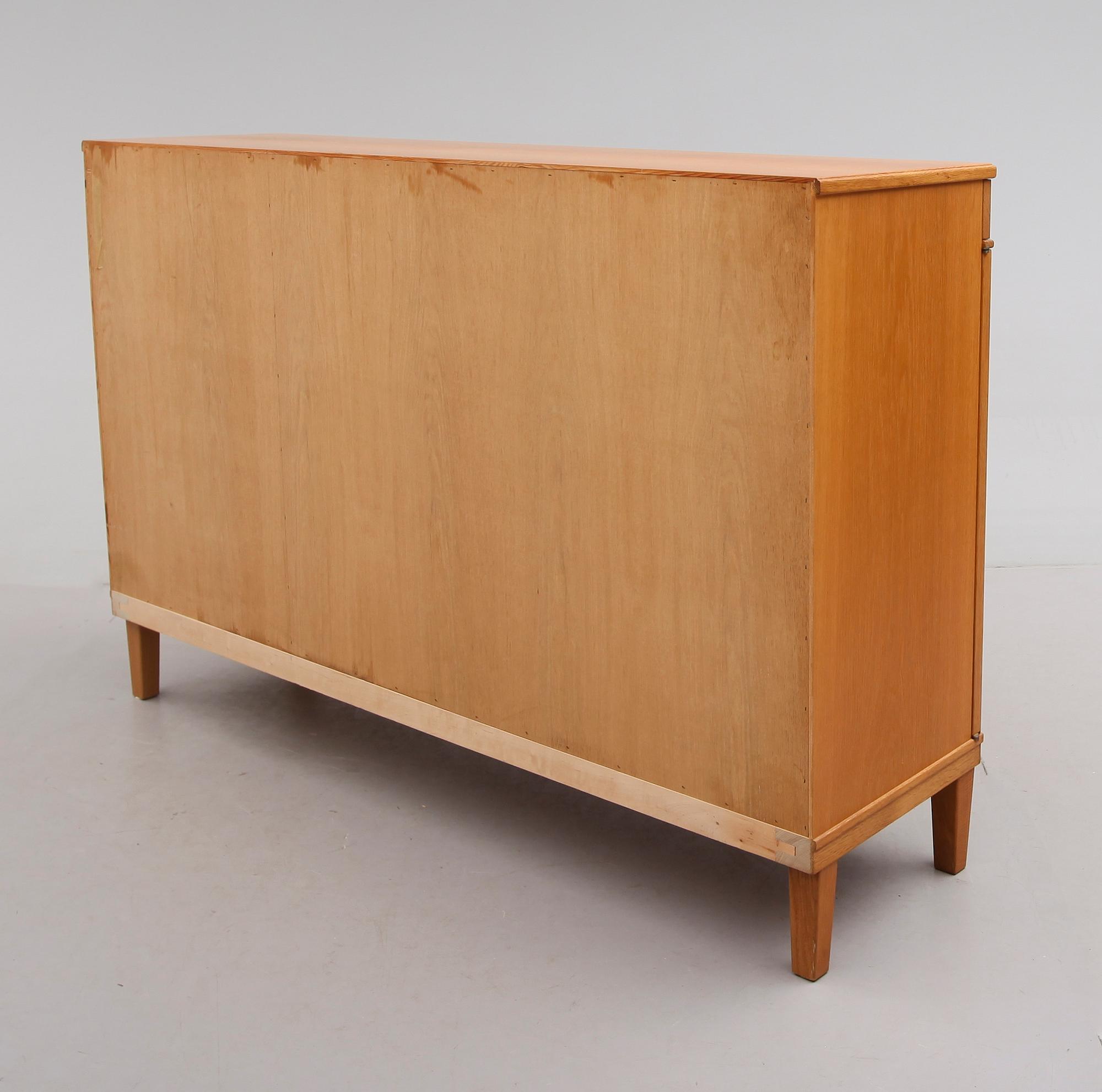 SIDEBOARD, "Herrgården", Carl Malmsten, Bodafors, 1900-talets andra hälft.