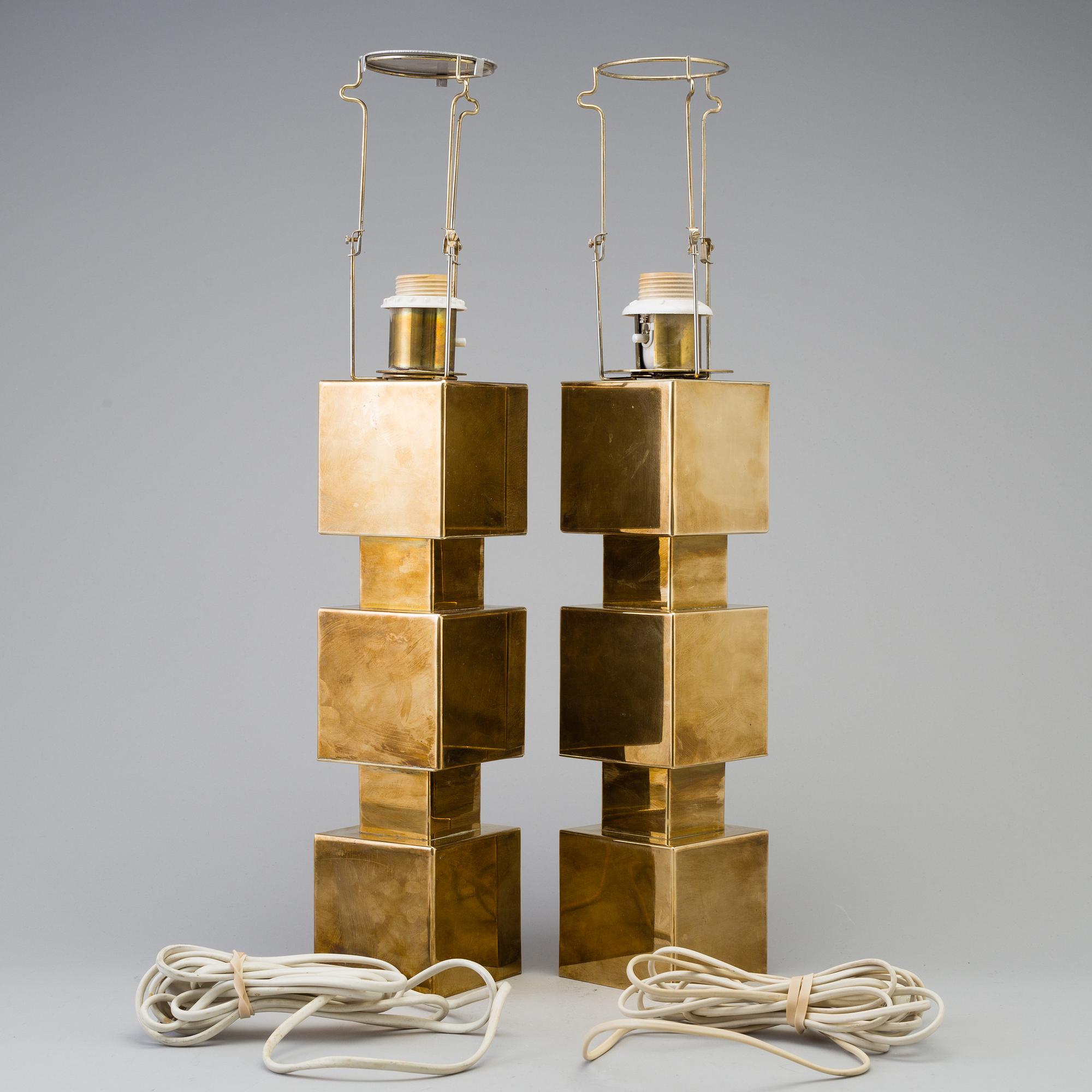 a pair of brass table lamps, second half of the 20th century.