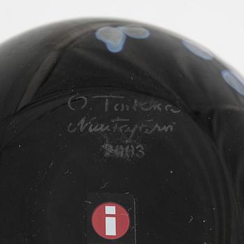 Oiva Toikka, vuosilintu, ”Korpikäki”, signeerattu O. Toikka 2003.