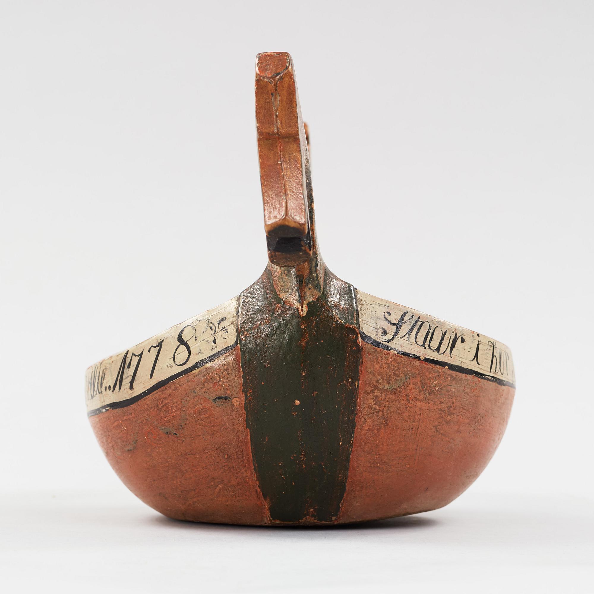 A Norwegian 18th century "Kjenge" painted carved wood ale cup bowl.