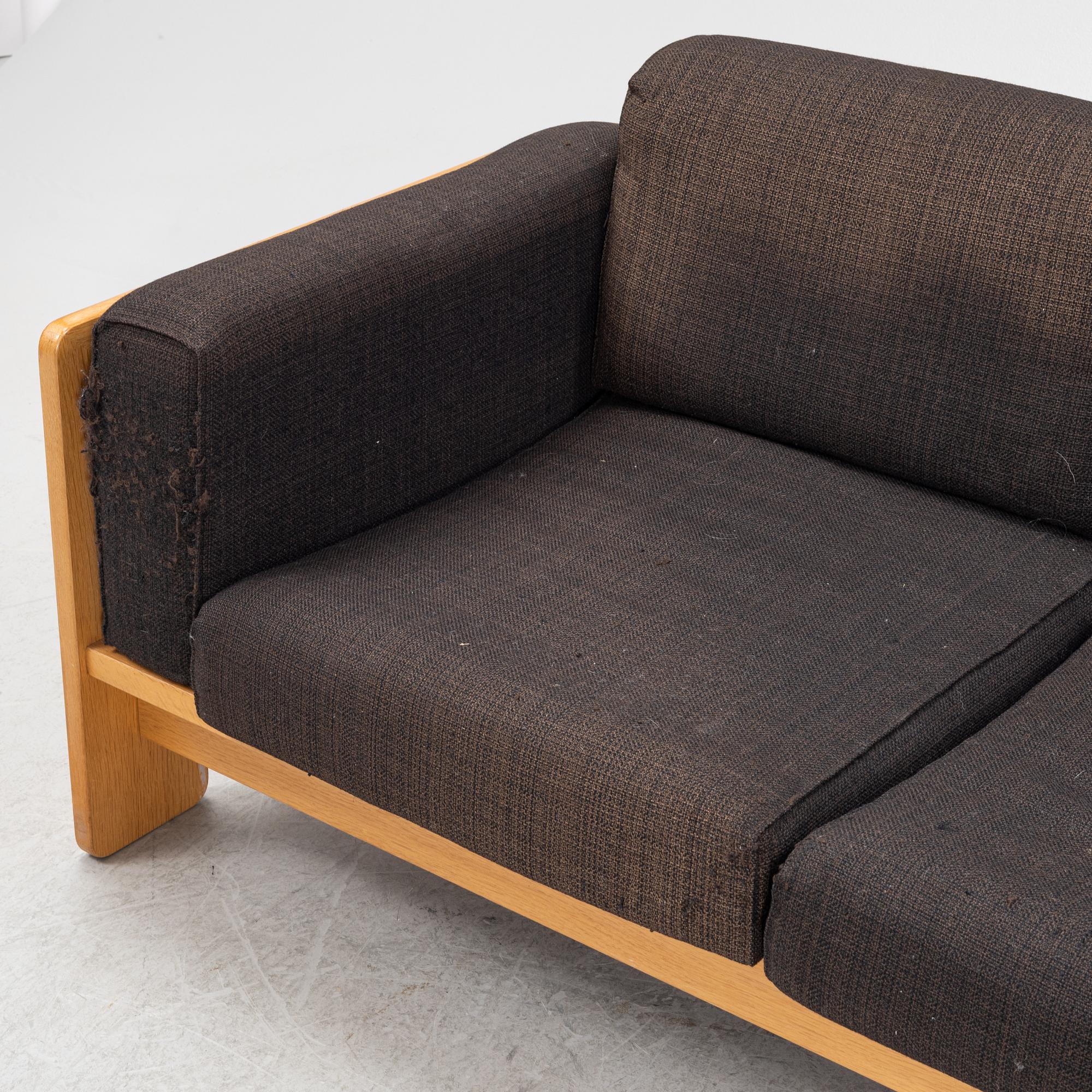 Tobia Scarpa, sofa, "Bastiano", Haimi, late 20th century.