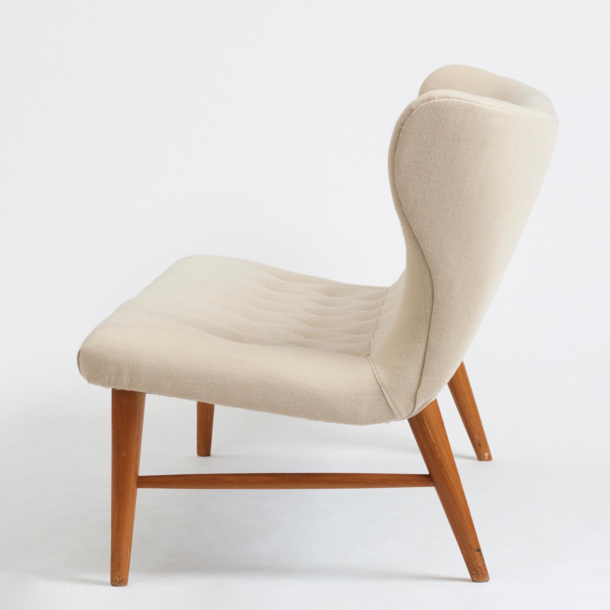 Erik Bertil Karlén, a Swedish Modern sofa for Firma Rumsinteriör, Stockholm 1940's.