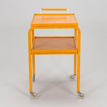 Alvar Aalto, serveringsvagn, modell 99, O.Y. Huonekalu-ja Rakennustyötehdas A.B. 1900-talets mitt.