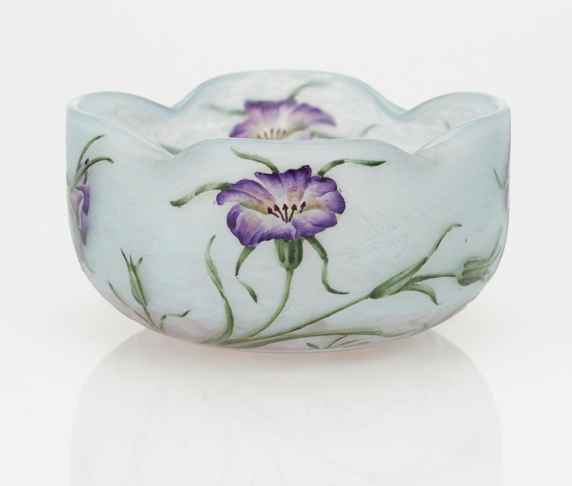 A Daum Art Nouveau cameo glass bowl, Nancy, France.