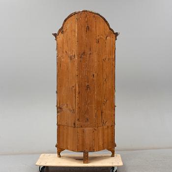 HÖRNSKÅP, Rokoko, 1700-tal.