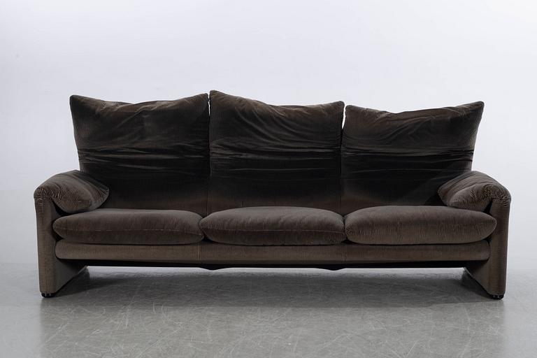 VICO MAGISTRETTI, Sofa, "Maralunga" for Cassina, Italy, second half of the 20th century.