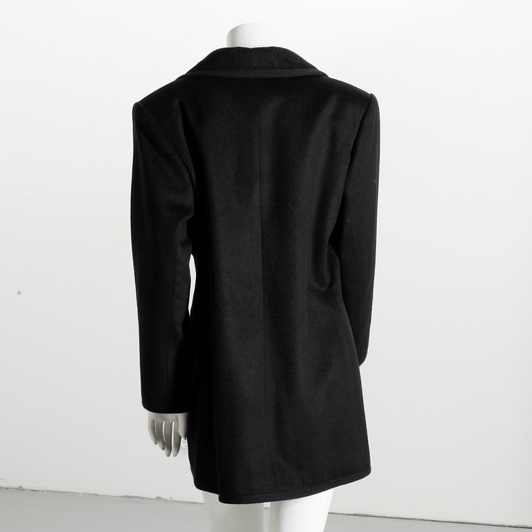 JACKA, Yves Saint Laurent. Storlek 44.