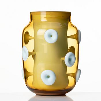 Mårten Medbo, vas, "Dubble Vase" glas, Ajeto, Tjeckien 2001.