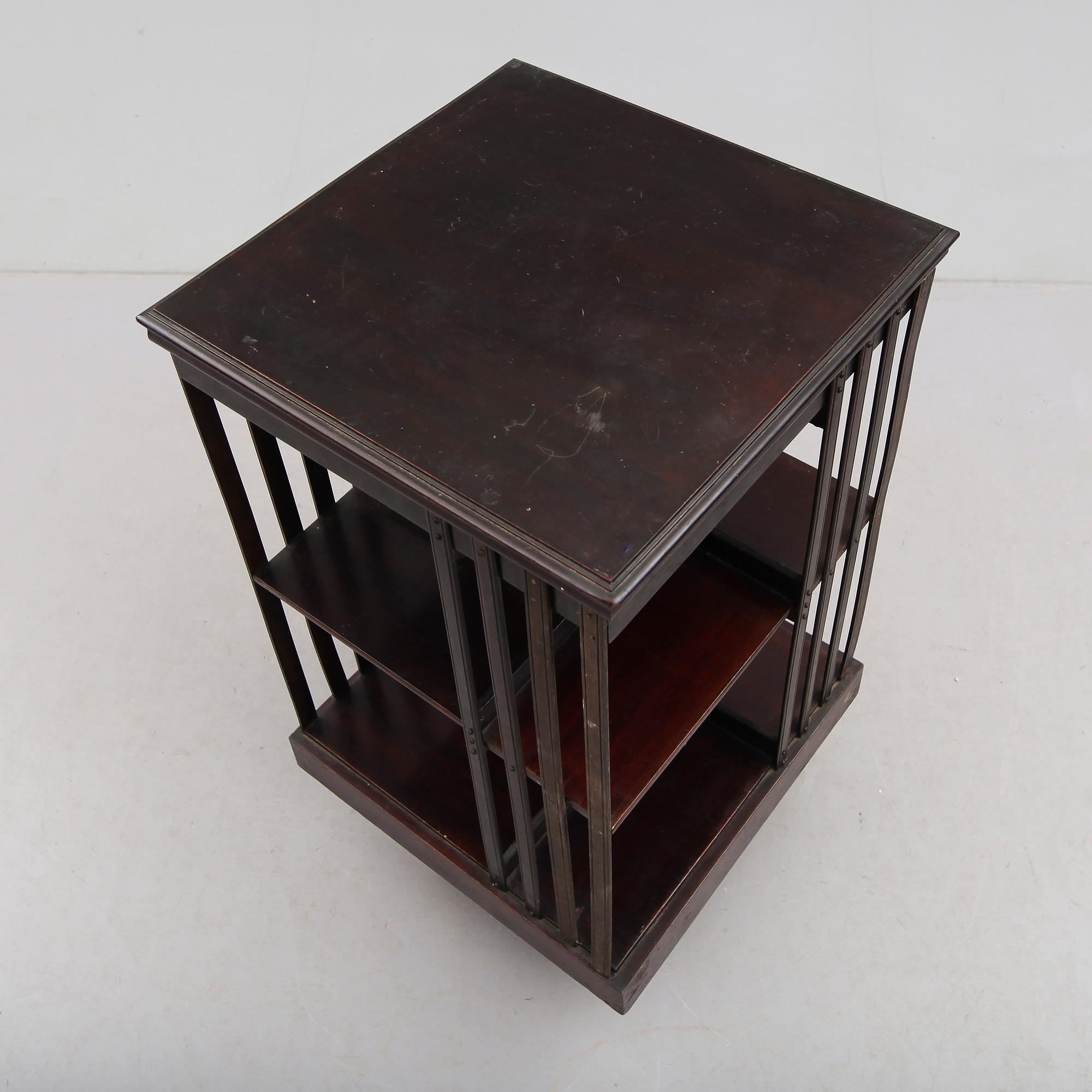 BOKSNURRA, England, 1900-talets första hälft.