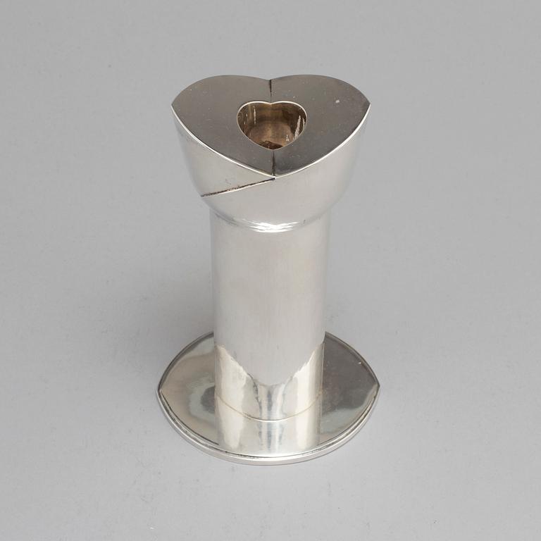 SIGURD PERSSON. Ljusstake, sterlingsilver, Stockholm 1975.