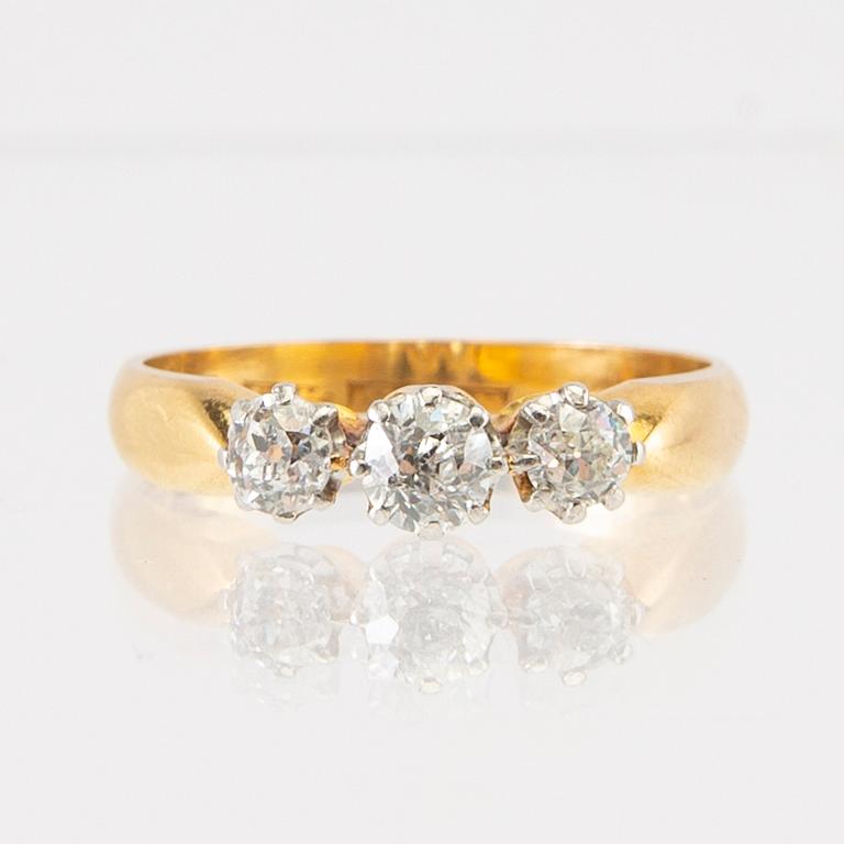 Ring 18K red and white gold set with old-cut diamonds, Olaus Andersson Landskrona 1883.