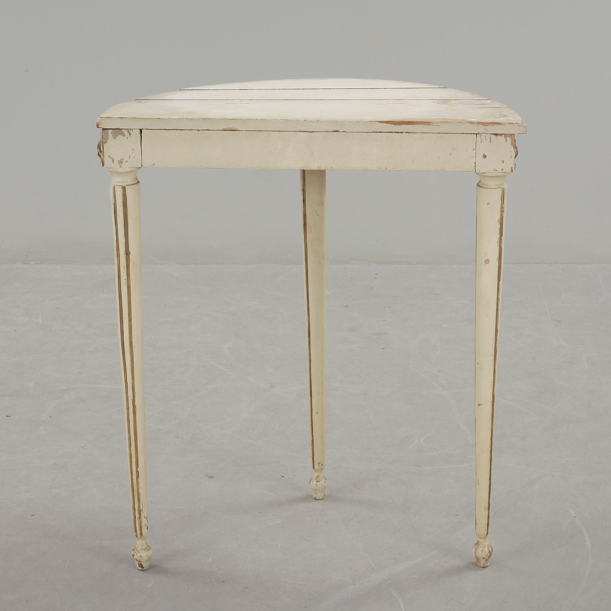 VÄGGBORD, gustaviansk stil, omkring sekelskiftet 1900.