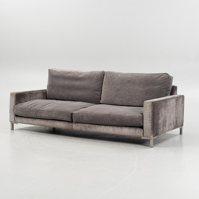Soffa, modell "Haze", DIS Inredningar, 2018.
