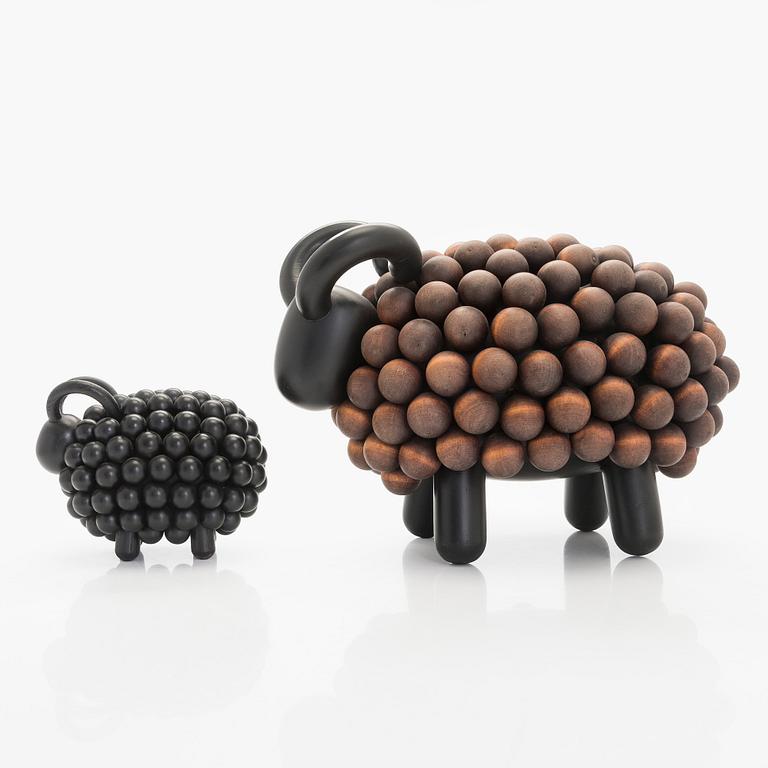 Kaija Aarikka, two pine wood sculpturers, Aarikka Finland.