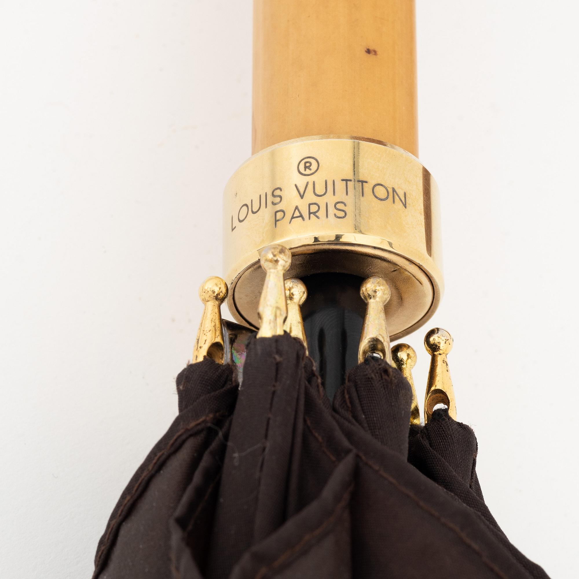 Louis Vuitton, umbrella.