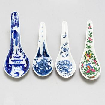 14 porcelain objects, Qing dynasty, China and Japan.