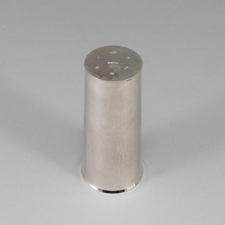 SIGURD PERSSON, a silver vase, Stockholm 1968.