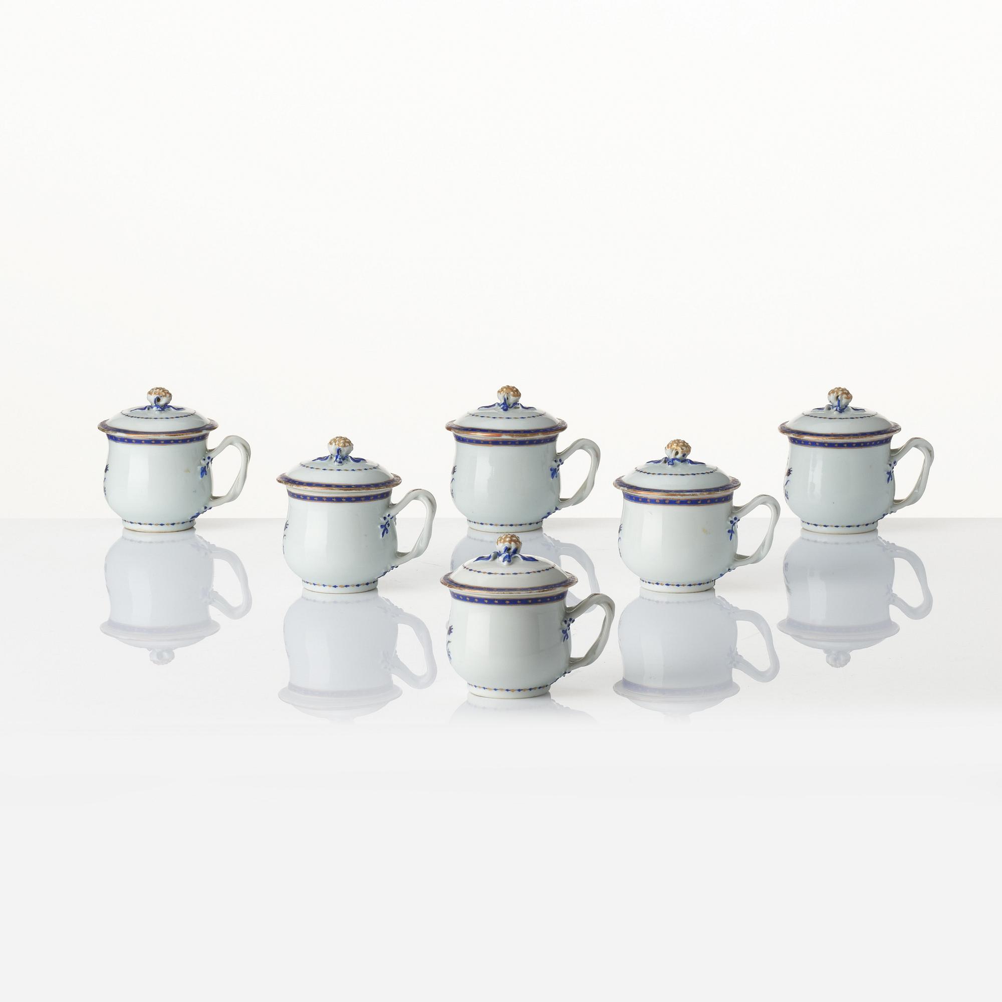 A 'Chinese Export' service, Qing dynasty, Jiaqing (1796-1820). (10 pieces).