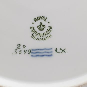 FAT, porslin, "Flora Danica", Royal Copenhagen.