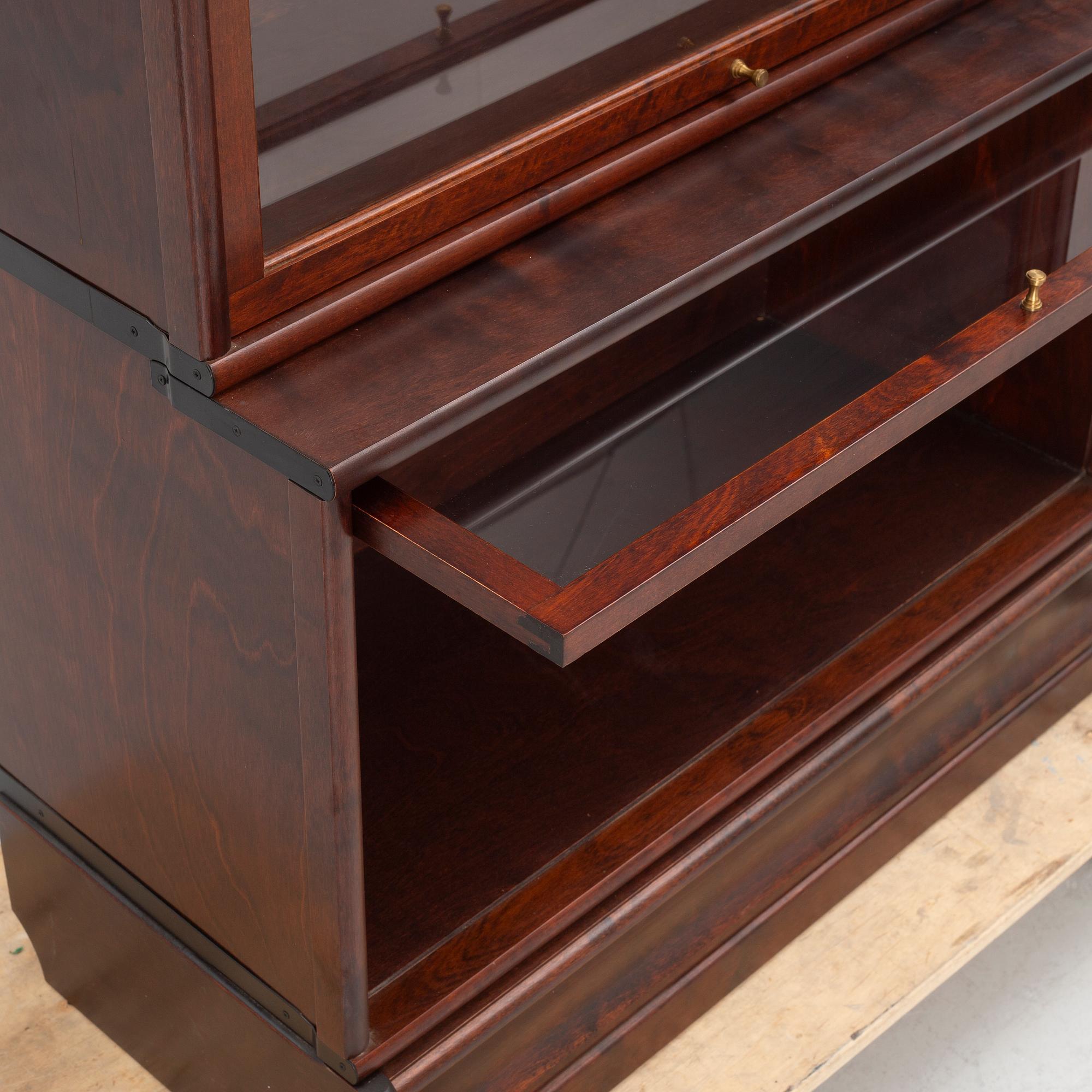 Bokskåp, 6 delar, Boknäs, Finland, 2000-tal.