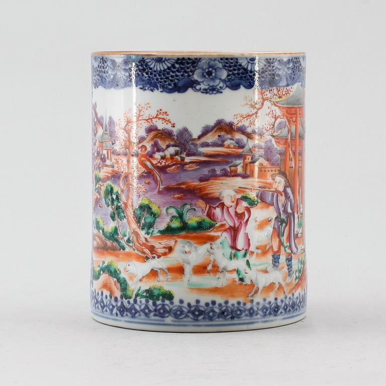 MUGG, porslin, Kina, Qianlong 1736-1795.