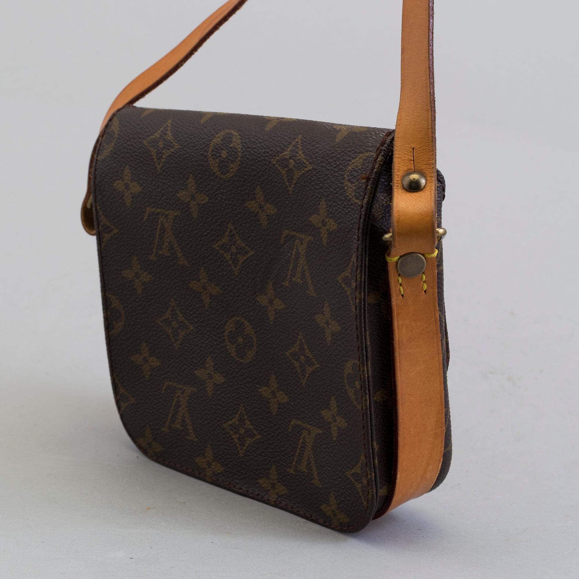 VÄSKA, Louis Vuitton.