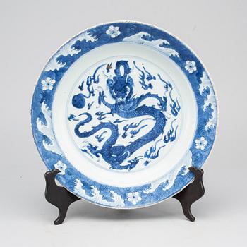 FAT, porslin. Qing dynastin, Kangxi (1662-1722).