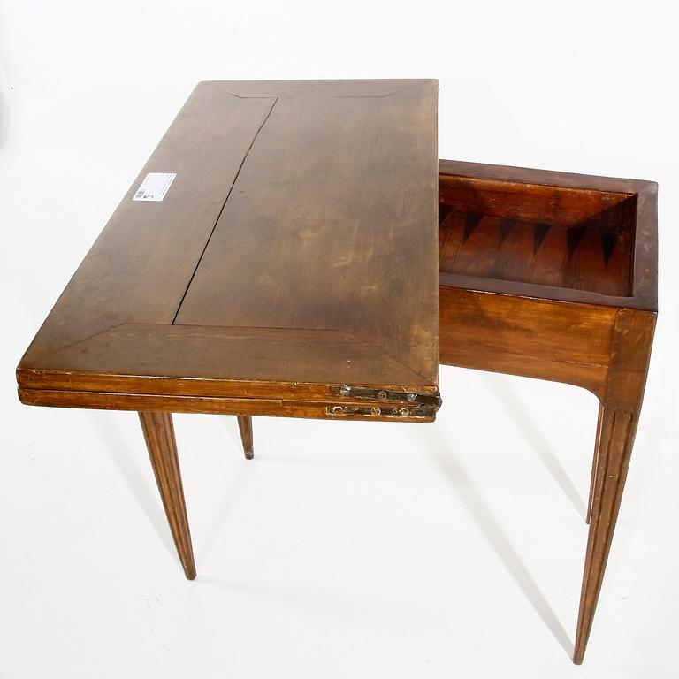 SPELBORD, gustavianskt, provins, 1800-talets första hälft.