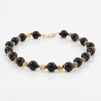 Collier, 18K guld med onyx, opal och diamanter.