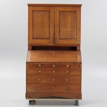 Skrivskåp, omkring år 1800.