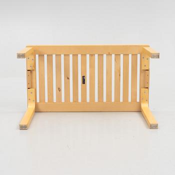 Alvar Aalto, bänk, 153B, Artek, 2004.