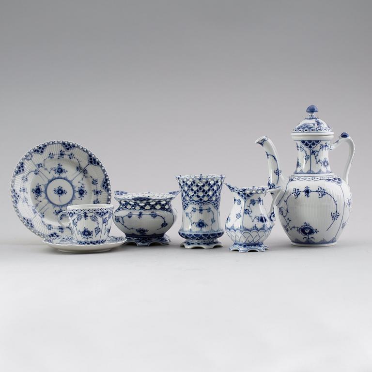 KAFFESERVIS, 28 delar, porslin, Royal Copenhagen.