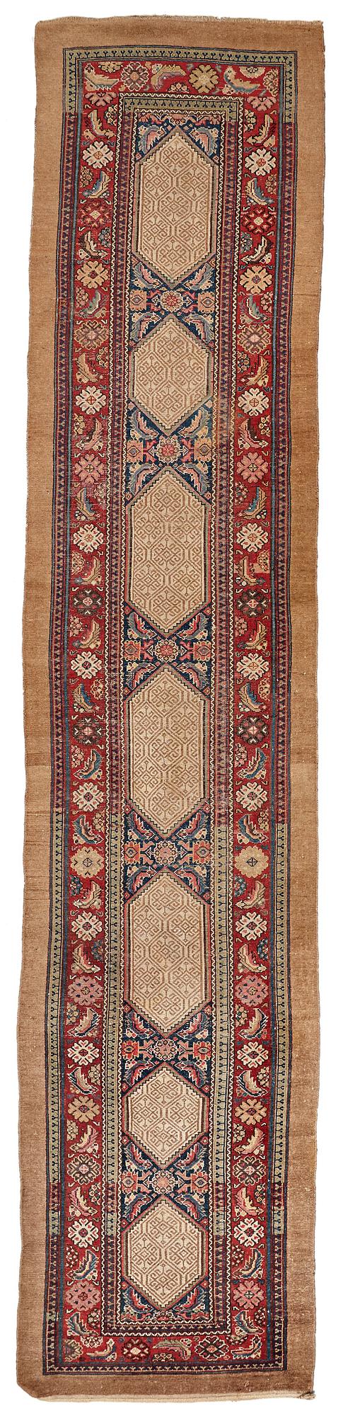 MATTO, an antique/semi-antique Hamadan, one of a pair, ca 517,5 x 112,5 cm (as well as 2 cm flat weave at each end).