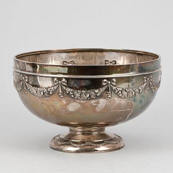 BÅLSKÅL, silver, C.G Hallberg, Stockholm, 1903, vikt ca 1301g.