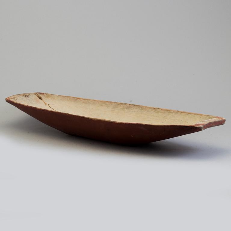 Two wooden bowls, 19th century.