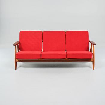 SOFFA, "GE-240"/"Cigarren", Hans J Wegner, Danmark.