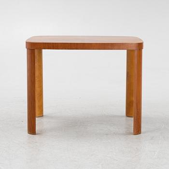 A Swedish Modern mahogany-veneered side table, Reiners Möber, Sweden 1940's.