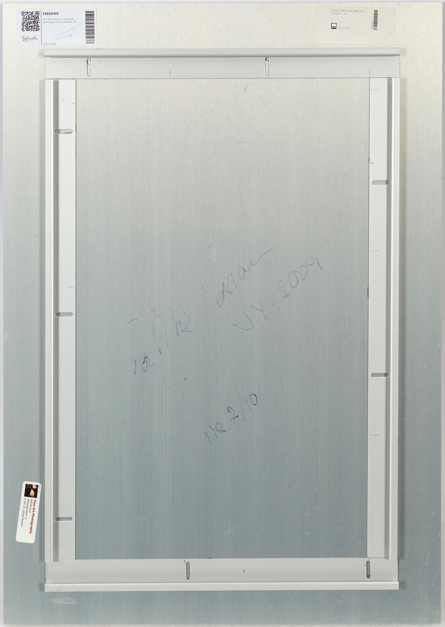 Per Åke Persson, fotografi, signerad, numrerad 2/10, samt daterad 2009.