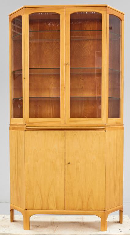 SKÅP, "Undantaget", modellen formgiven 1953, Carl Malmsten.