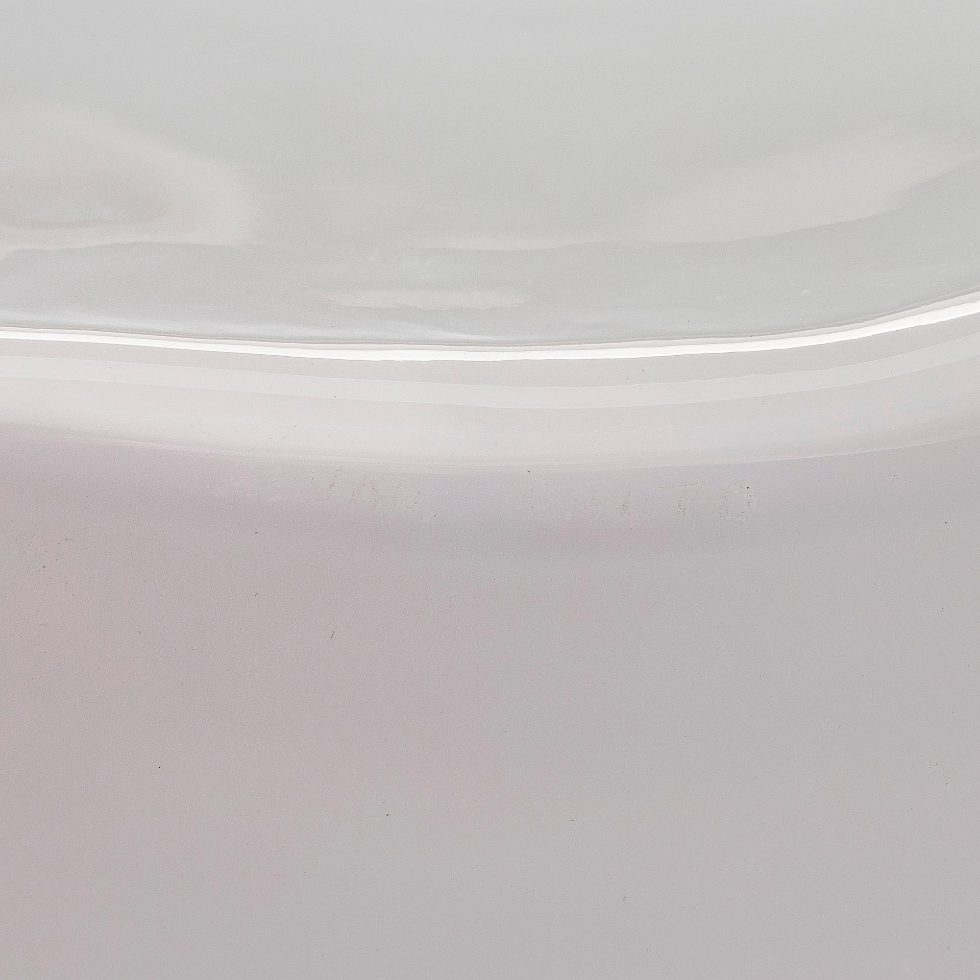 Alvar Aalto, maljakko, malli 3031, signeerattu Alvar Aalto.