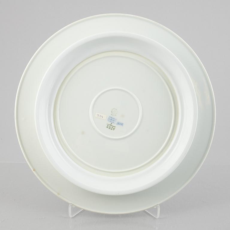 A large 'Blue Fluted Plain' porcelain cake stand, Royal Copenhagen, model 2324, 1985-91.