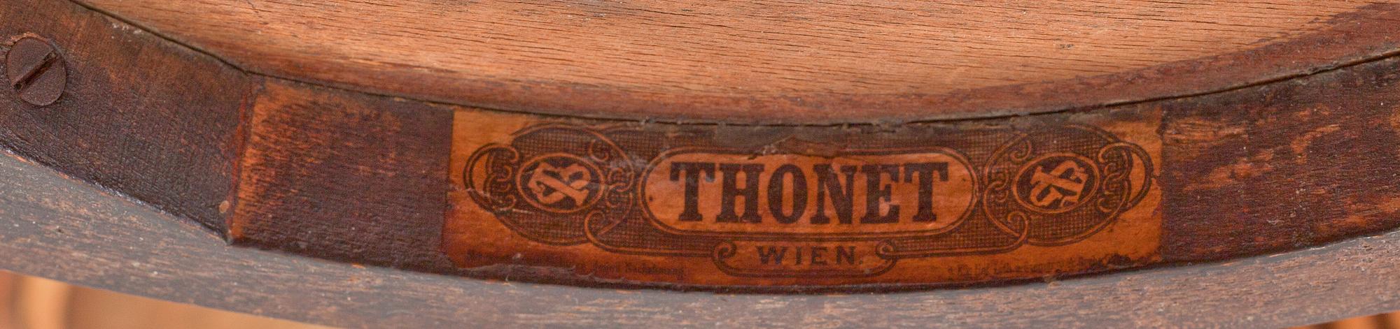 STOLAR, 8 st, Thonet, 1900-talets första hälft.